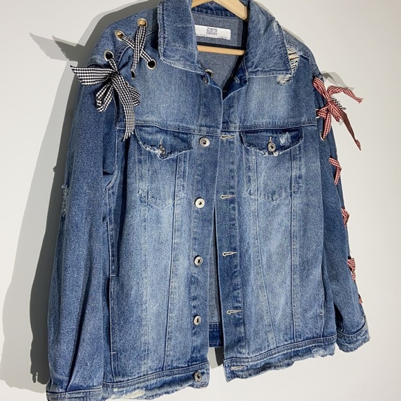 COPY - Zara Blue Oversized Denim Jacket with Gingham Ribbon Detail - Picture 7 of 15